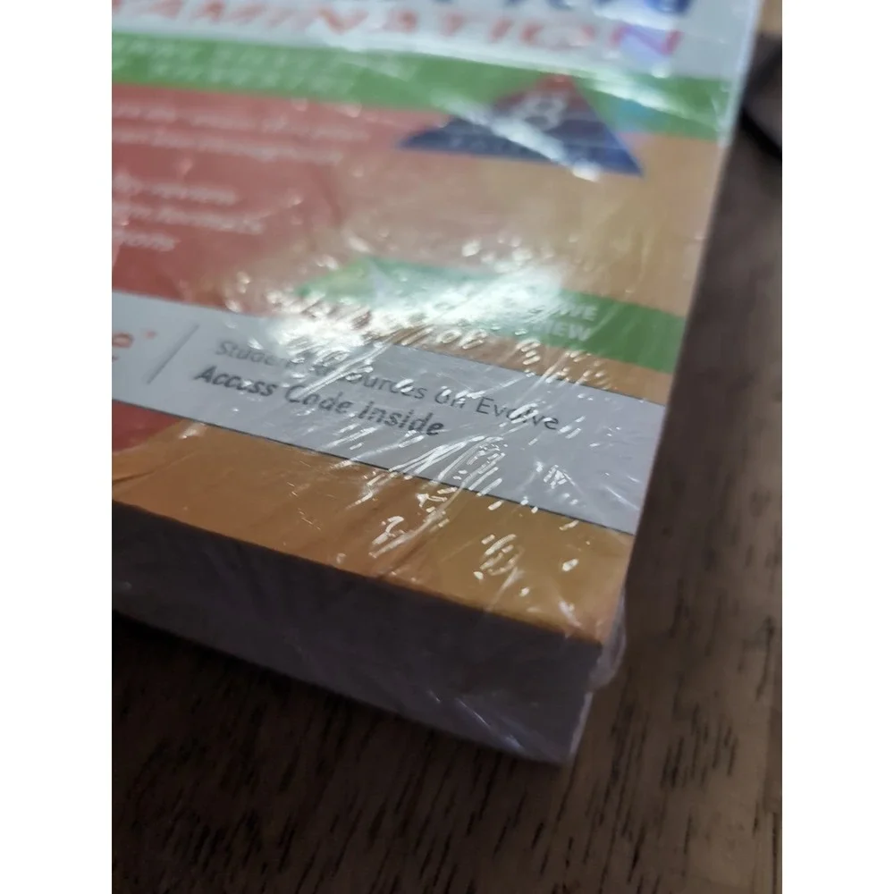 Saunders Comprehensive Review for NCLEX-RN New Sealed w/code (2019 Paperback)